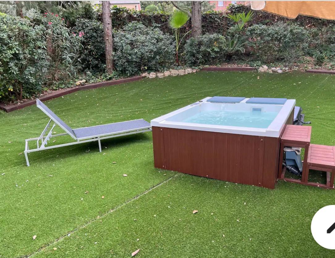 Apartamento Abierto Con Patio Matadepera Exterior photo